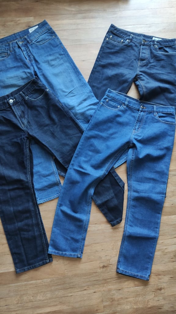 image for Lot of 4 Pairs Men’s Jeans Size 32 