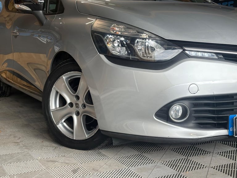  Renault Clio 1.5 dCi Dynamique MediaNav EDC Euro 5 5dr Diesel Automatic