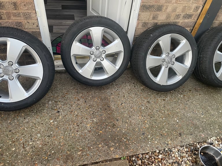 Audi a3 alloy wheels and tyres 