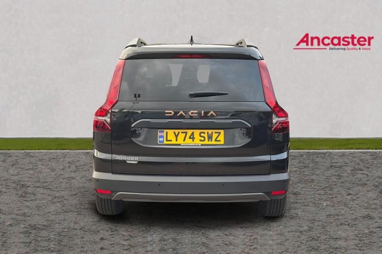 2025 Dacia Jogger 1.6 HEV Extreme 5dr Auto MPV PETROL/ELECTRIC Automatic