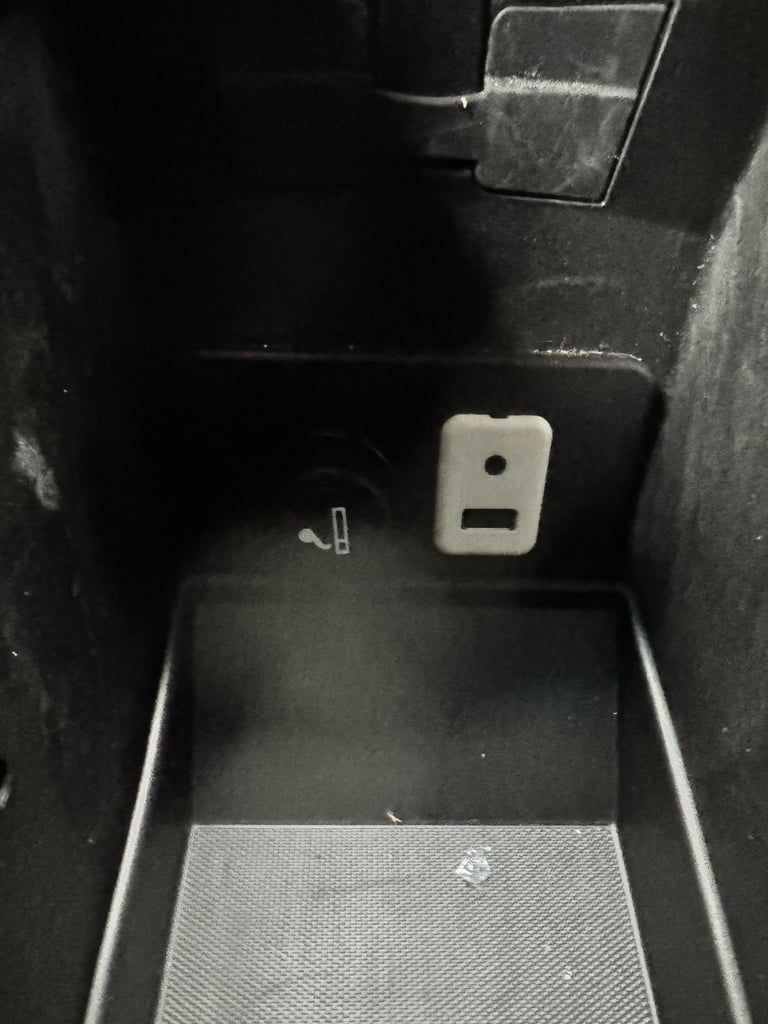 Vauxhall, ANTARA, Hatchback, 2015, Manual, 2231 (cc), 5 doors