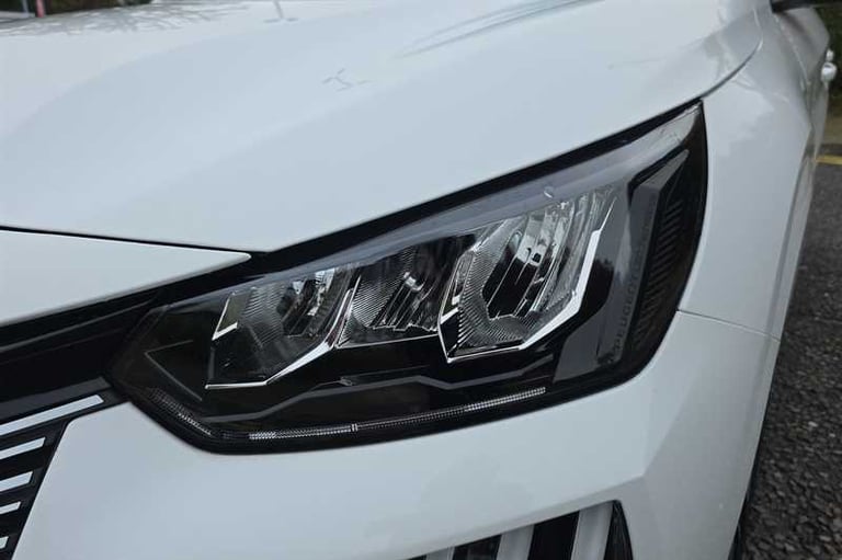 2024 Peugeot 208 1.2 PureTech 100 Allure 5dr HATCHBACK PETROL Manual