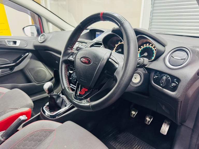 2016 Ford Fiesta 1.0T EcoBoost Zetec S Euro 6 (s/s) 3dr HATCHBACK Petrol Manual