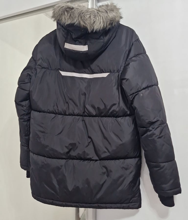 Sonneti Boy's coat size 10-12 years, VGC