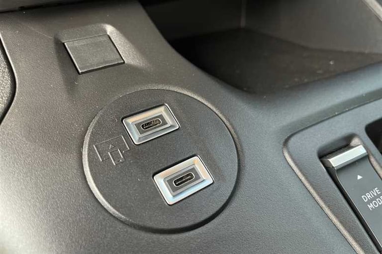 2024 Vauxhall Combo Life Electric 50kWh Ultimate MPV 5dr Electric Auto (7.4kW Charger) (136 ps) M...