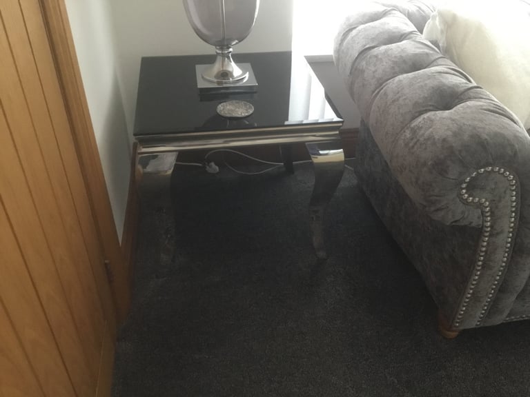 Beautiful side table and lamp