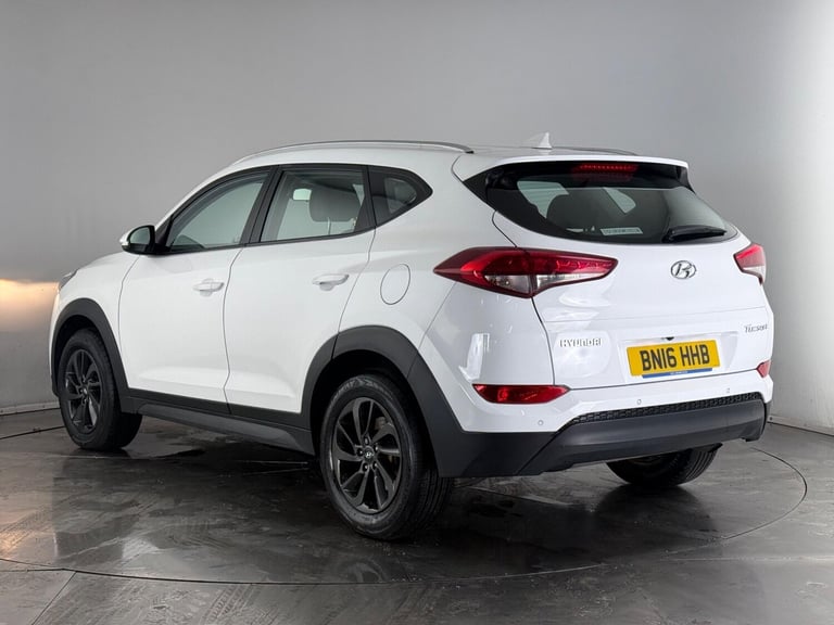 2016 Hyundai TUCSON 1.7 CRDi Blue Drive SE Nav 5dr 2WD ESTATE DIESEL Manual