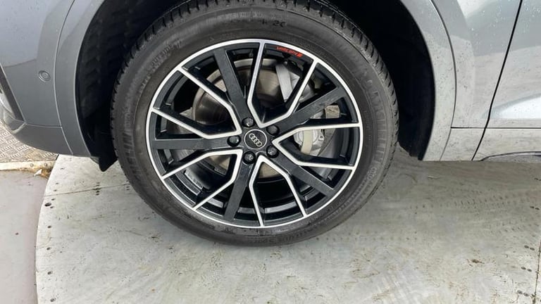 2024 Audi Q5 Black Edition 40 TDI quattro 204 PS S tronic Automatic SUV Diesel Automatic