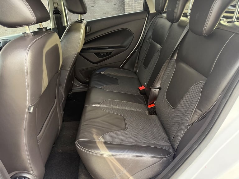 2014 Ford Fiesta 1.0 EcoBoost 125 Titanium X 5dr HATCHBACK Petrol Manual