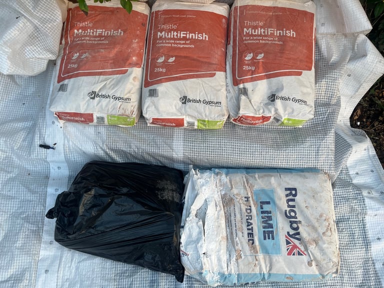 image for Multifinish plaster and hydrated lime