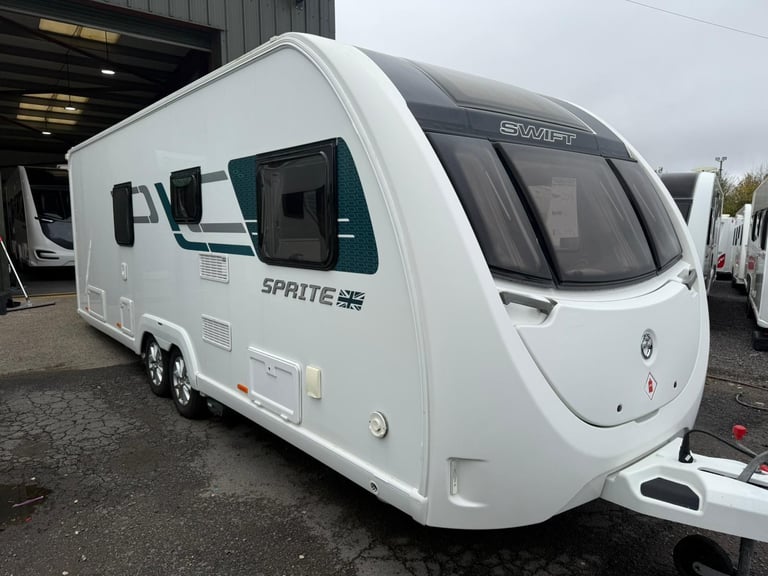 2018 SWIFT SPRITE QUATTRO EB - 4 BERTH CARAVAN 