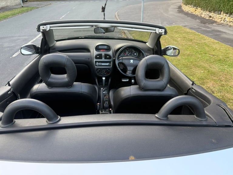 Peugeot 206 CC Convertible 1.6 Allure 2Dr Automatic with 12 Months MOT&Leather Seats&LOW 86K Miles