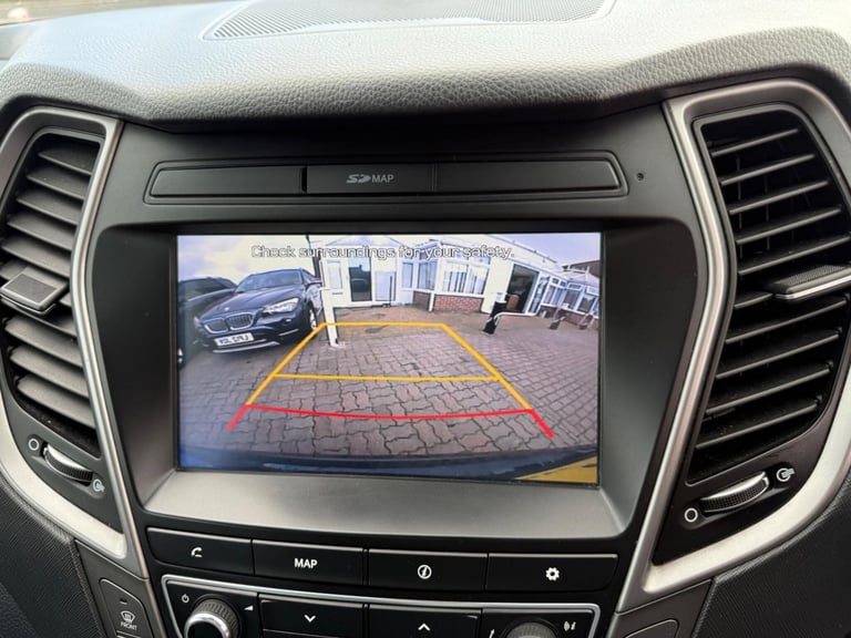 2017 Hyundai Santa Fe 2.2 CRDi Blue Drive Premium SE Auto 4WD Euro 6 (s/s) 5dr (7 Seat) ESTATE Di...