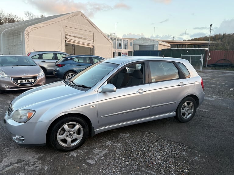 2005 Kia Cerato 1.6 LX 5dr AUTOMATIC - New Mot On sale - HATCHBACK Petrol Automatic