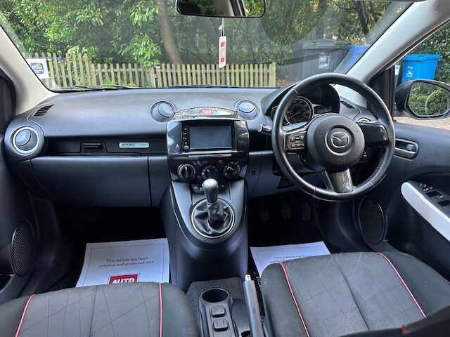 2014 Mazda Mazda2 1.3 Sport Colour Edition 5dr HATCHBACK Petrol Manual