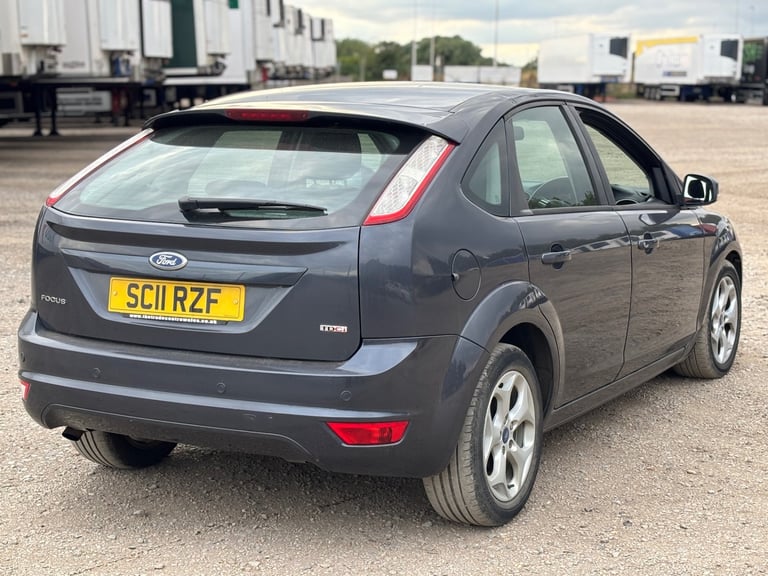 2011 Ford Focus 1.6 TDCi Sport 5dr [110] [DPF] HATCHBACK Diesel Manual