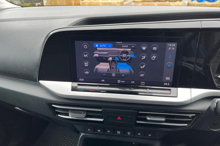 2025 Ford Transit Connect 250 Trend AUTO L2 LWB 1.5 EcoBoost PHEV 150ps, CRUISE CONTROL, REAR PAR...