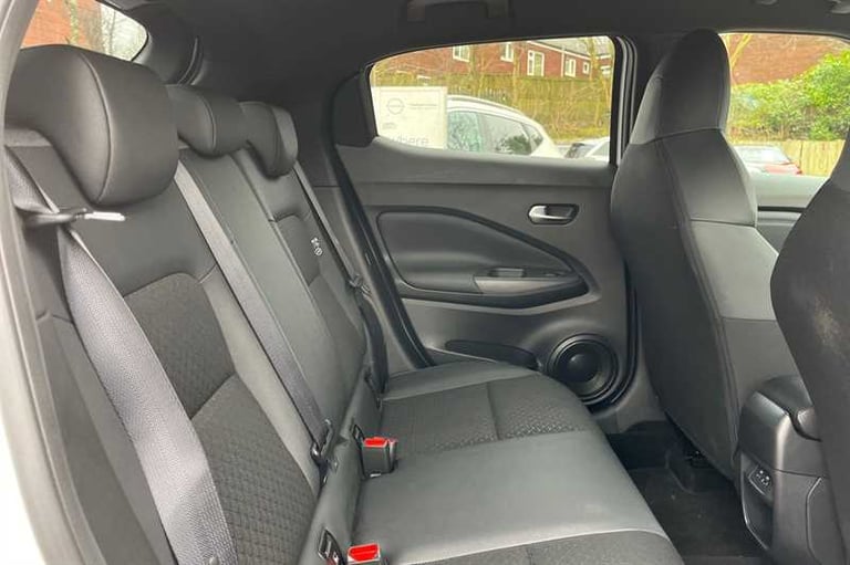 2024 Nissan Juke 1.0 DIG-T N-CONNECTA 5DR DCT Hatchback Petrol Automatic