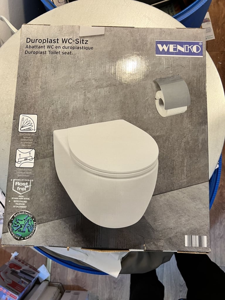 image for Wenko Duroplast Toilet Seat With Easy Closing Function & Quick Release