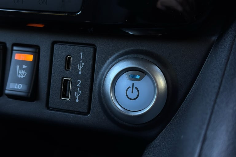  Nissan Leaf 40kwh 10 Hatchback 5dr Electric Auto 150 Ps Electric