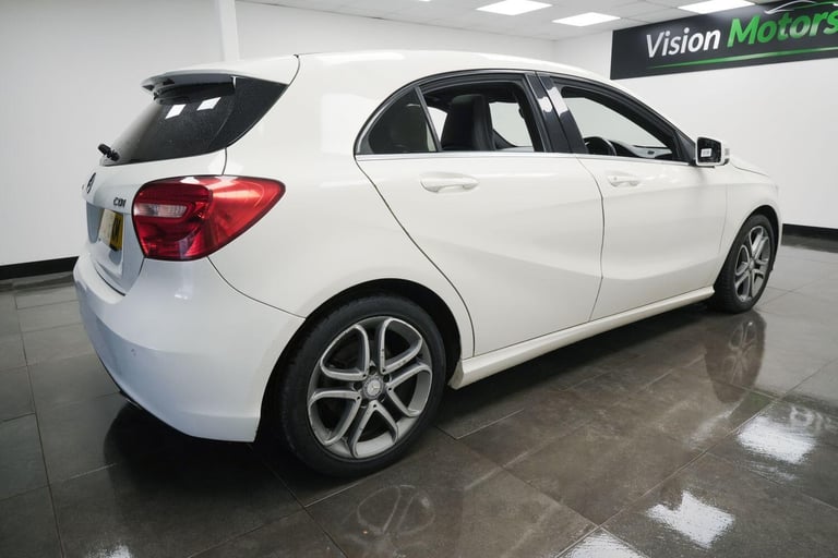 2013 Mercedes-Benz A-Class 1.8 A180 CDI BlueEfficiency Sport 7G-DCT Euro 5 (s/s) 5dr HATCHBACK Di...