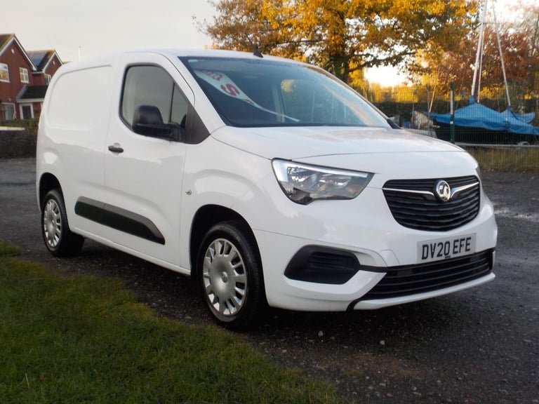 2020 Vauxhall Combo 1.6 Turbo D 2300 Sportive L1 H1 Euro 6 (s/s) 4dr PANEL VAN Diesel Manual