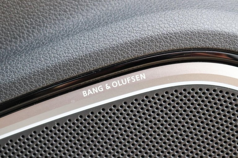 Audi RS3 2.5 TFSI S Tronic quattro - STAGE 2 - PAN RF - ACC - CARBON - SS SEATS 