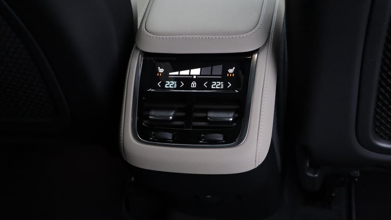 2025 Volvo XC90 2.0 B5P Plus Dark 5dr AWD Geartronic ESTATE PETROL Automatic