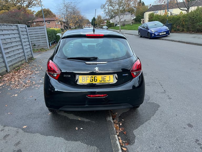 Peugeot 208 PURETECH WITH VERY LOW 66K MILES
