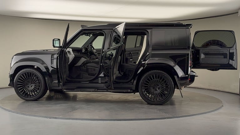 2025 Land Rover Defender 110 3.0 D350 MHEV X-Dynamic SE SUV 5dr Diesel Auto 4WD Euro 6 (s/s) (350...