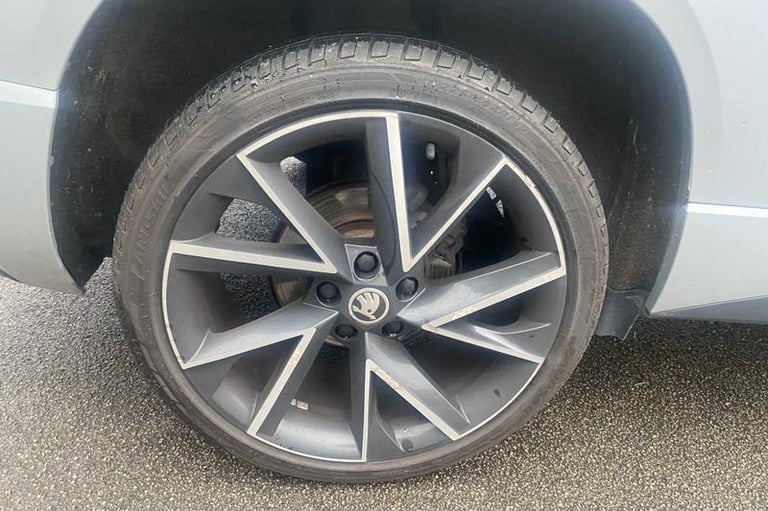 2021 Skoda Karoq 1.5 TSI Sport Line 5dr DSG Automatic SUV Petrol Automatic