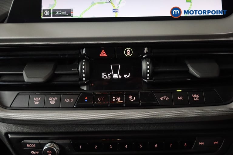 2024 BMW 1 Series 118i [136] SE 5dr Step Auto [Live Cockpit Pro] Hatchback Petrol Automatic