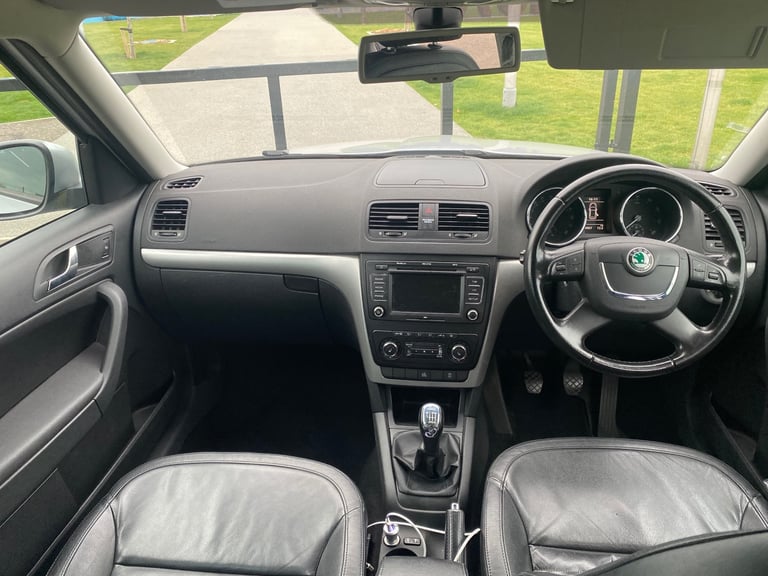 Skoda, YETI, 4x4 , 2010, Manual, 1968 (cc), 5 doors