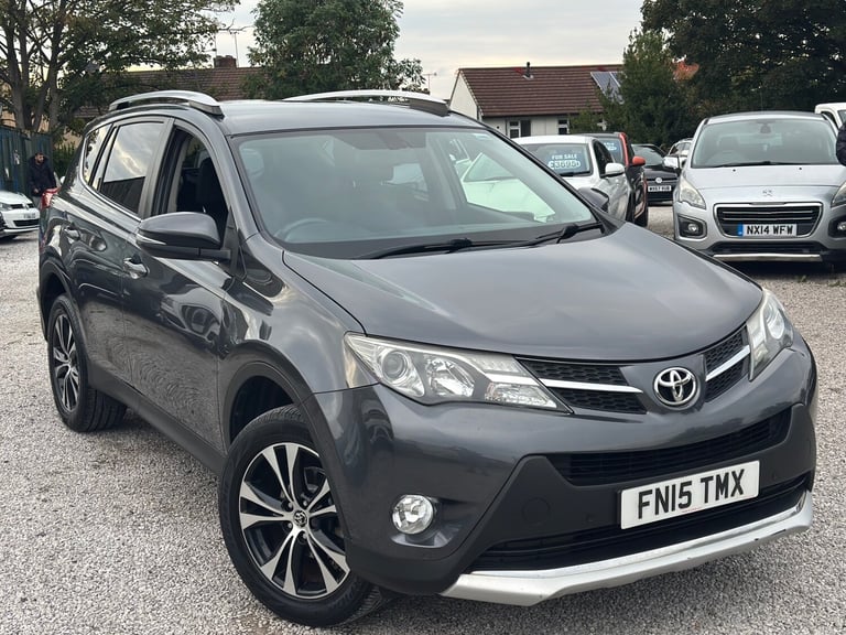 image for 2015 Toyota RAV4 2.0 D-4D Invincible 5dr 2WD ESTATE Diesel Manual
