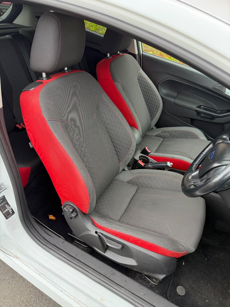 Ford, FIESTA, Hatchback, 2014, Manual, 998 (cc), 3 doors