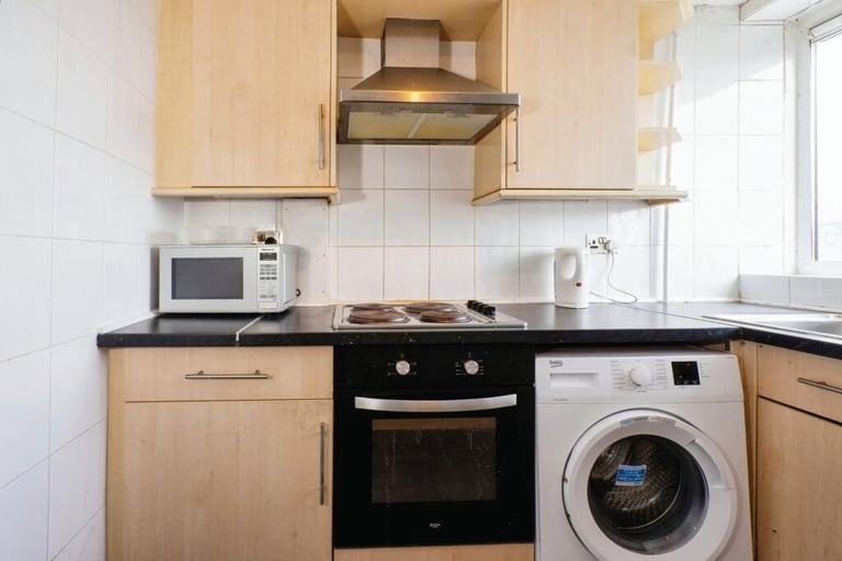 🏡 Cozy Double Room – East Ham 🏡🗝