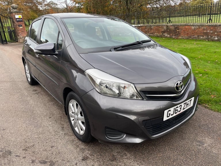  Toyota Yaris 1.33 Dual VVT-i TR Euro 5 5dr Petrol Manual
