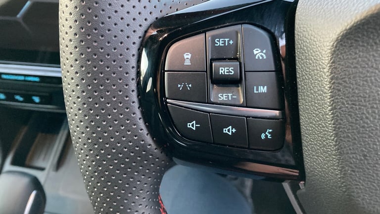 2025 Ford Puma 1.0 EcoBoost Hybrid mHEV ST 5dr DCT HATCHBACK PETROL Automatic