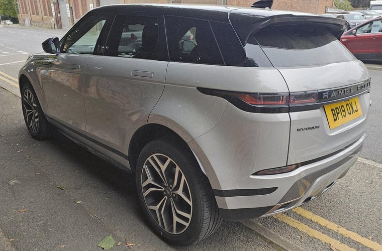 LAND ROVER RANGE ROVER EVOQUE 2.0 D180 First Edition 2019
