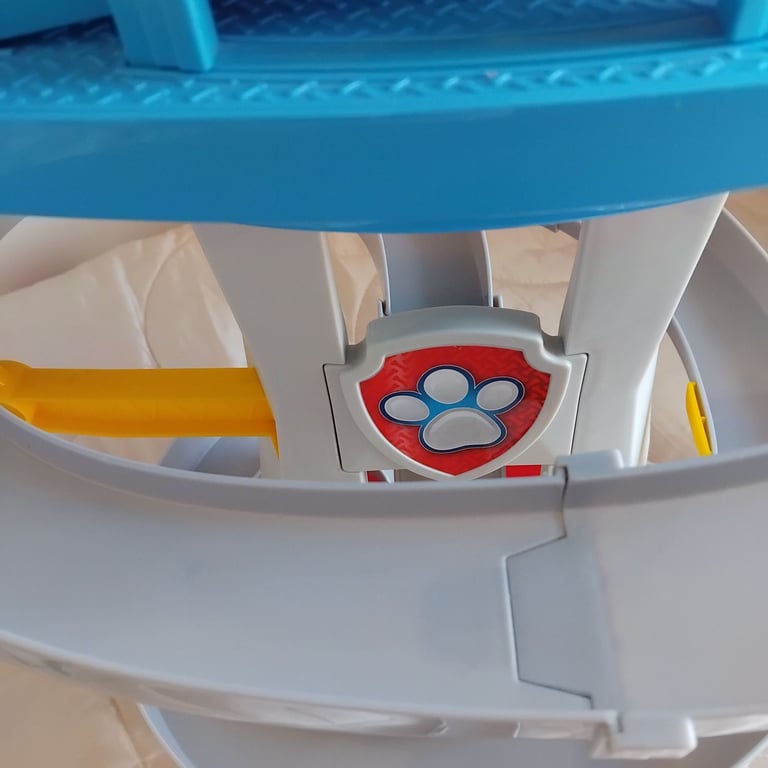 Paw patrol tower 