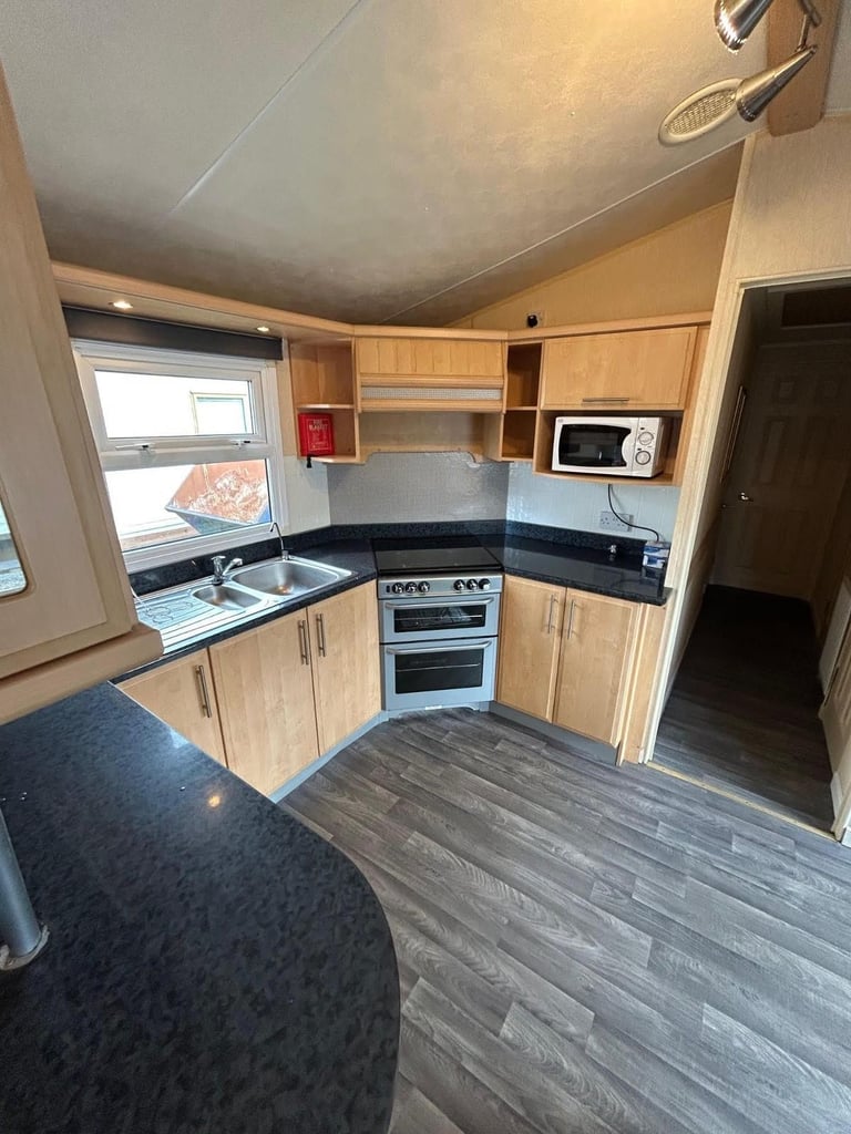 Willerby Aspen Double Glazed Central Heating NO SITE FEES TO PAY UNTIL 2027 in D
