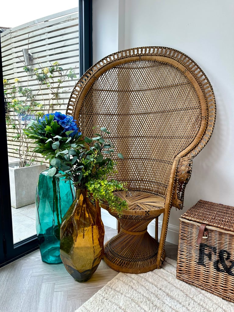 Peacock chair gumtree sale
