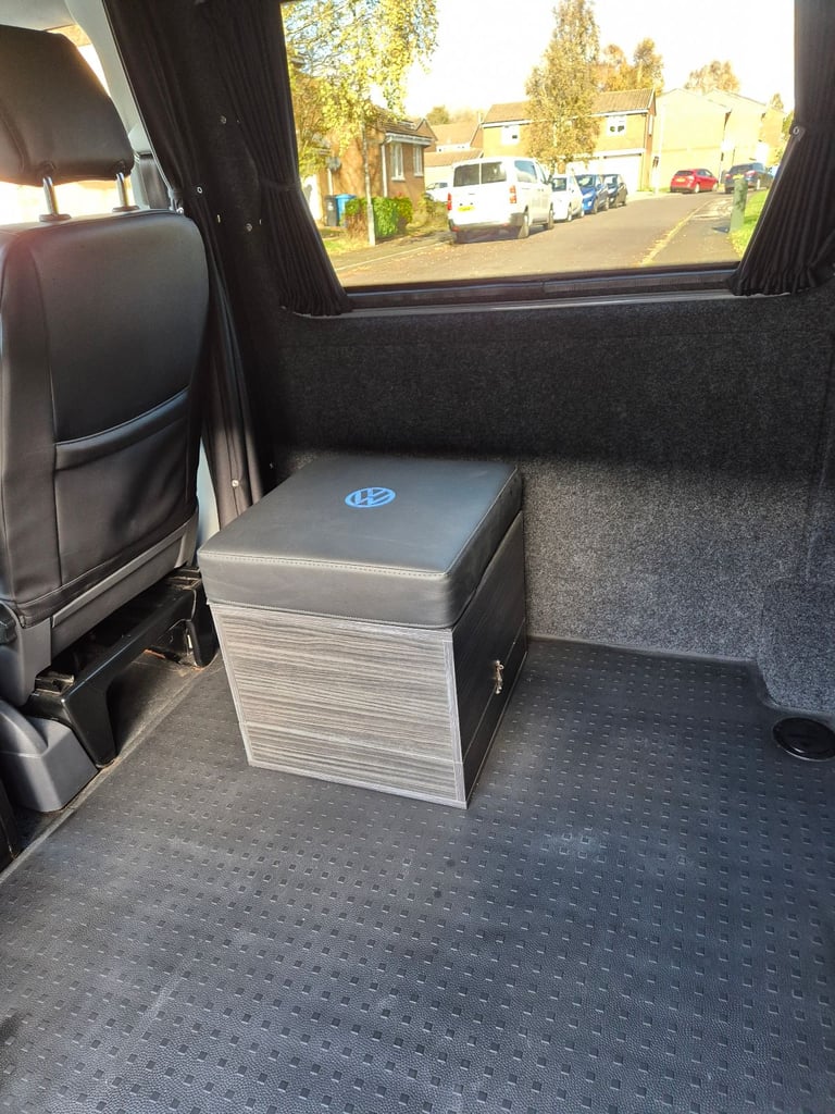 Vw T5.1 transporter Day van 