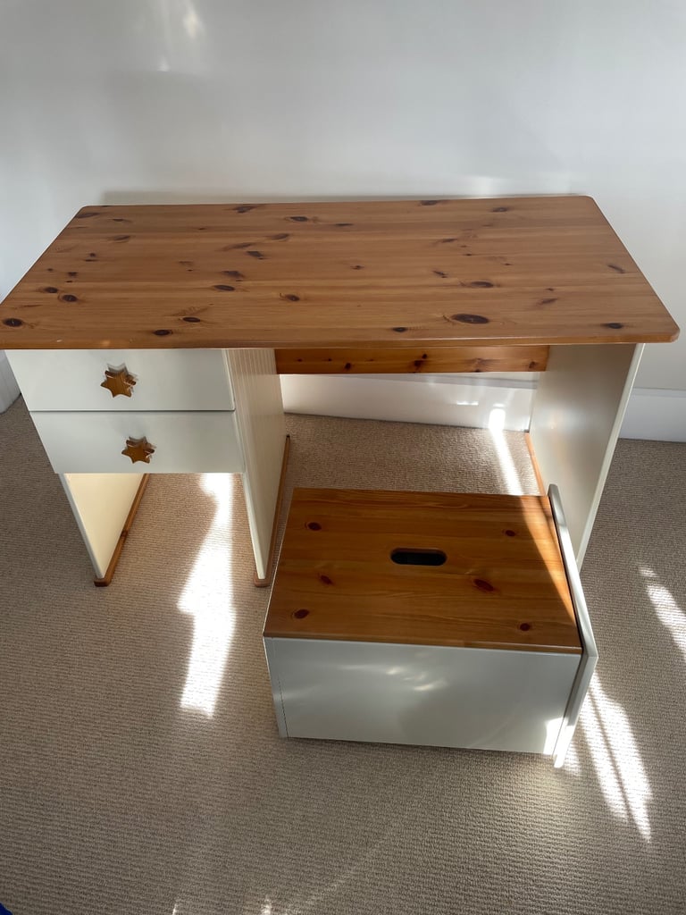 Stompa Children’s desk