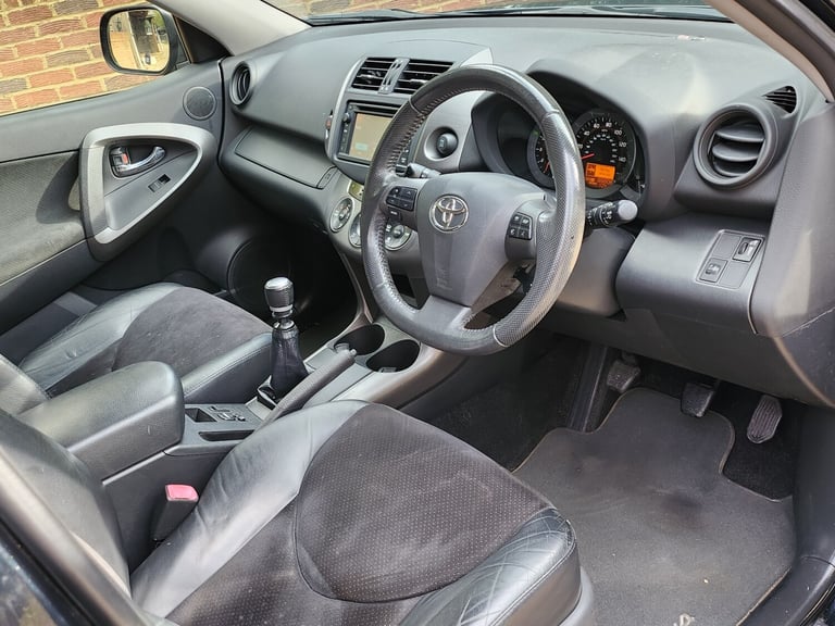 2012 (62) Toyota Rav-4 XT-R 2.2D-4D, 4WD, Full Toyota History, Towbar