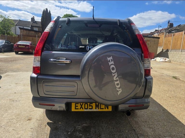 2005 Honda CR-V 2.0 i-VTEC Executive 5dr ESTATE Petrol Automatic - Image 6