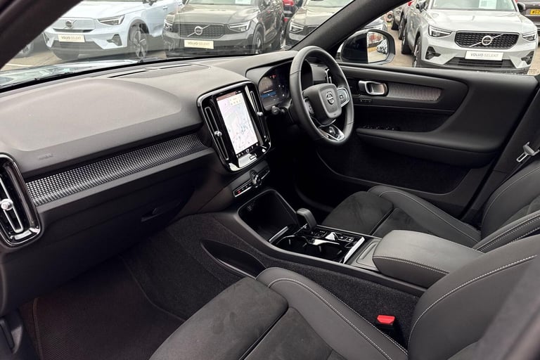 2022 Volvo XC40 2.0 B4 MHEV Ultimate SUV 5dr Petrol Hybrid DCT Auto Euro 6 (s/s) (197 ps) ESTATE ...