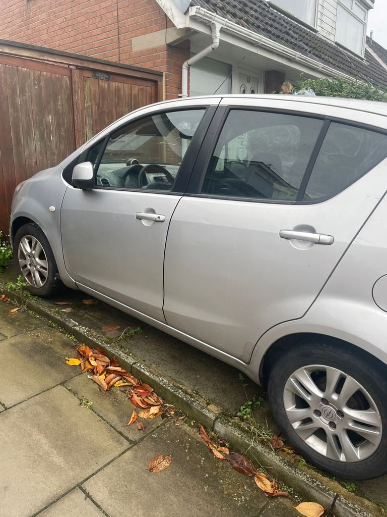 Opel, 2011, 1242 (cc)