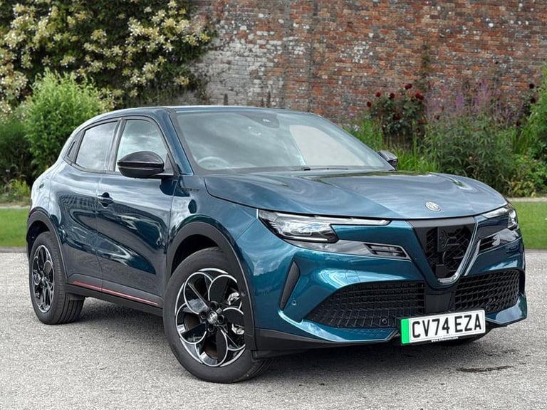 2024 Alfa Romeo Junior 115kW Elettrica Speciale 54kWh 5dr Auto Automatic Hatchback Electric Autom...