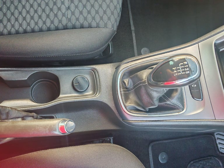 2020 Vauxhall Astra 1.5 Turbo D Business Edition Nav Euro 6 (s/s) 5dr HATCHBACK Diesel Manual